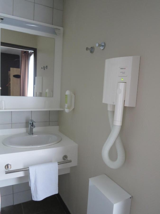Hotel Wood Inn Bordeaux Aéroport Mérignac Buitenkant foto
