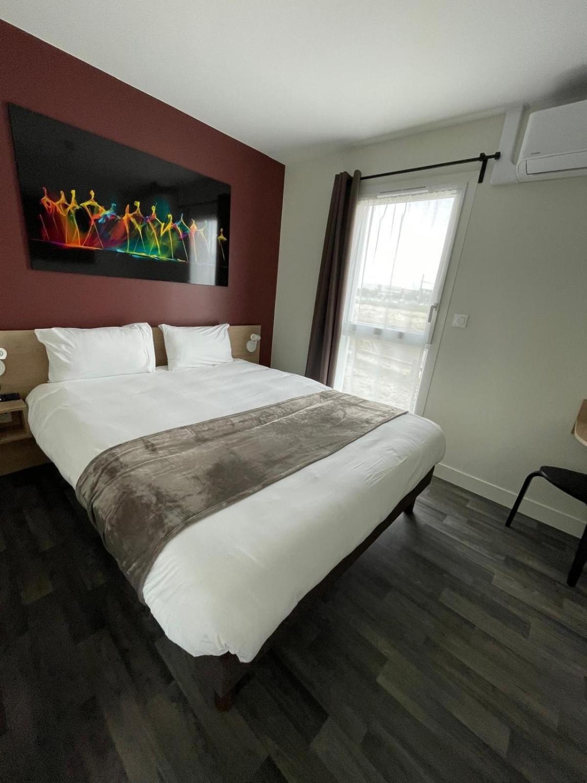 Hotel Wood Inn Bordeaux Aéroport Mérignac Buitenkant foto
