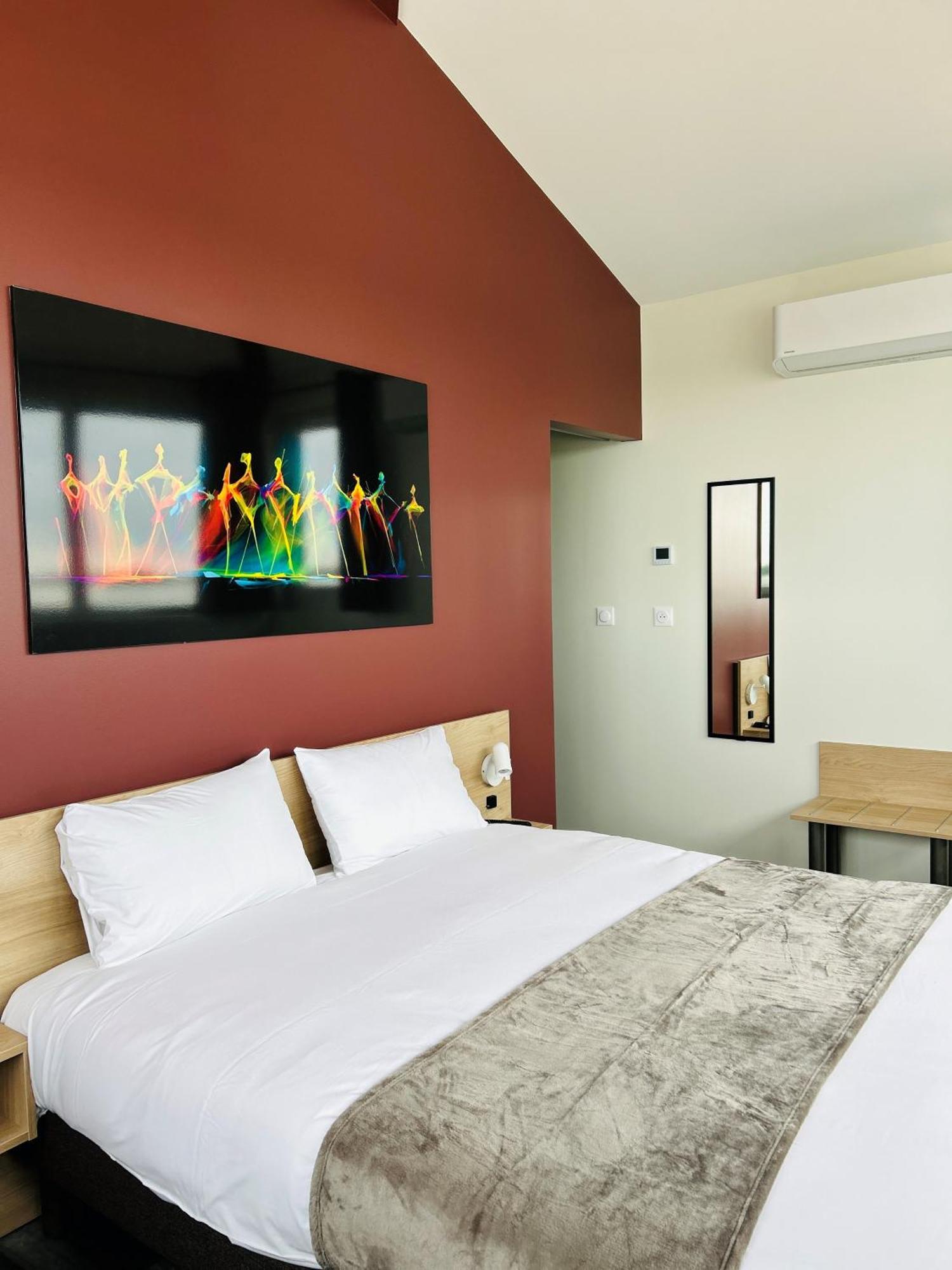 Hotel Wood Inn Bordeaux Aéroport Mérignac Buitenkant foto